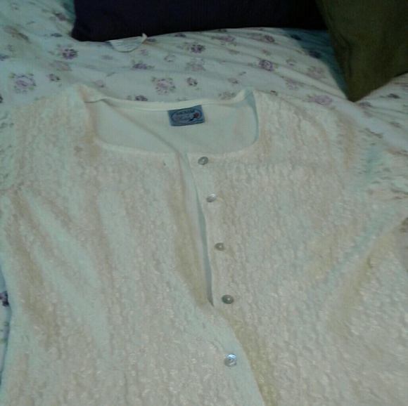 Dress - Picture 8 of 8